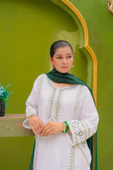 Noor Embroidered Lawn 3Pc